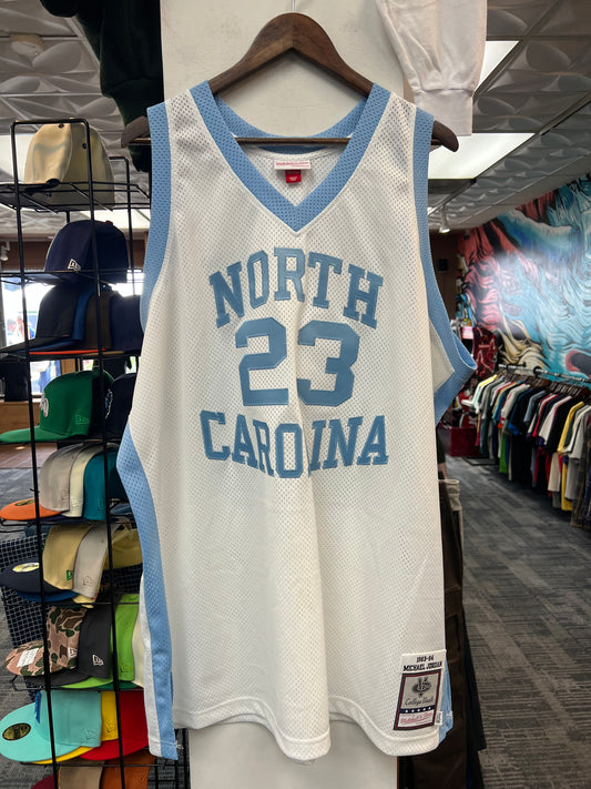 Mitchell & Ness Jordan North Carolina Jersey