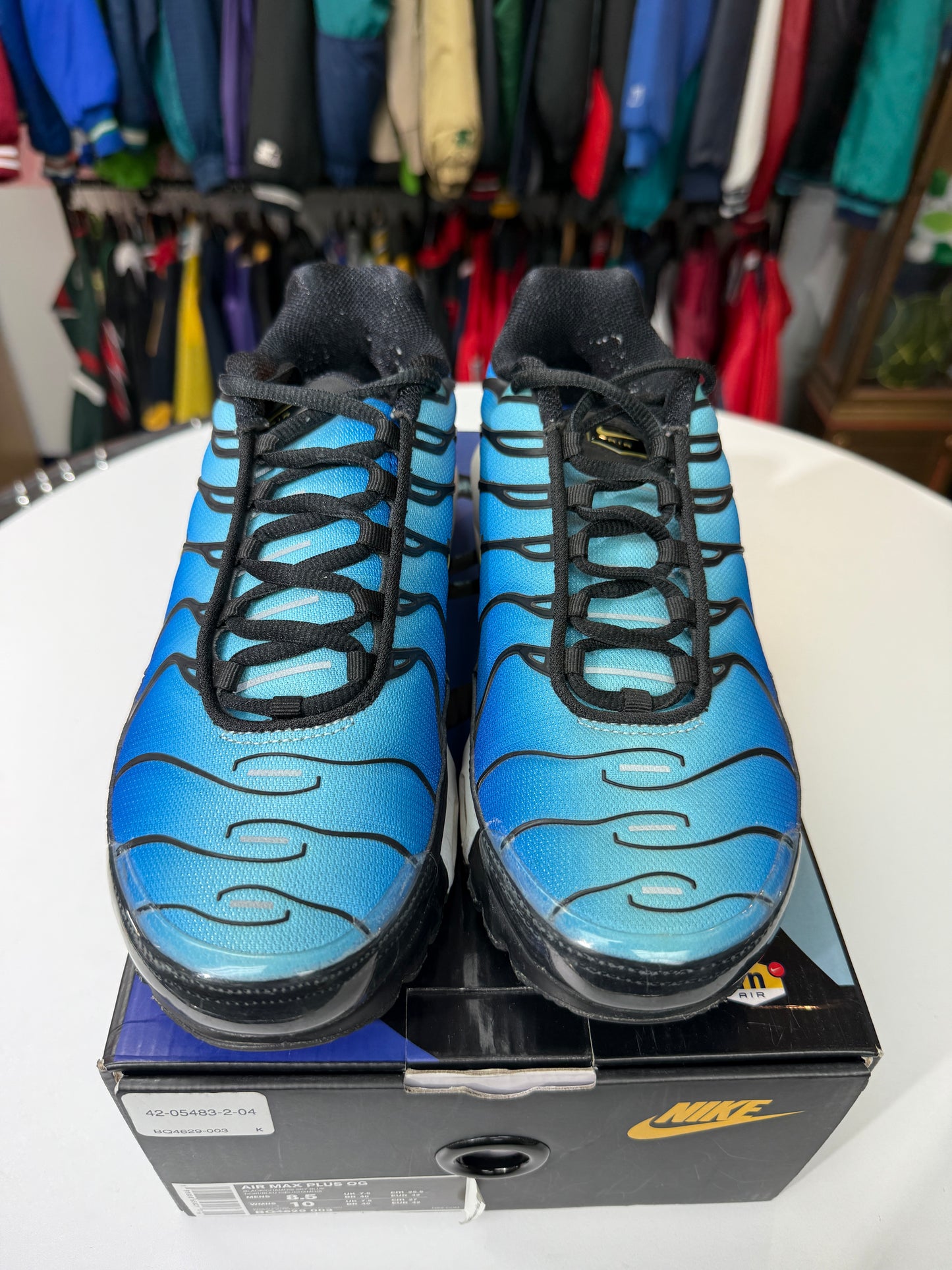 Preowned OG Hyper Blue Air Max Plus