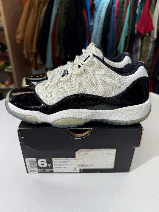 Preowned Concord Jordan 11 Low