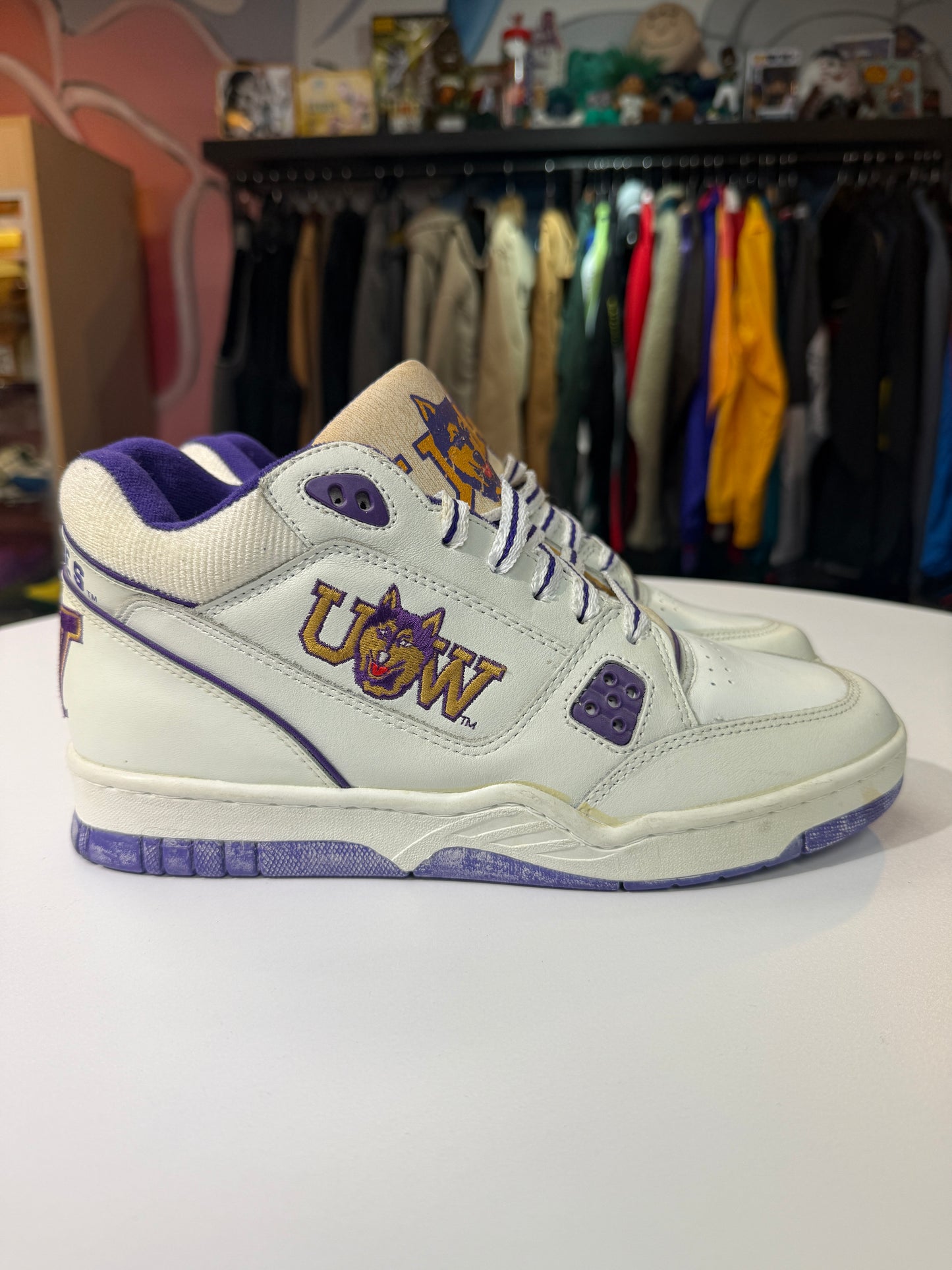 Preowned U of W Huskies Pro Joggs