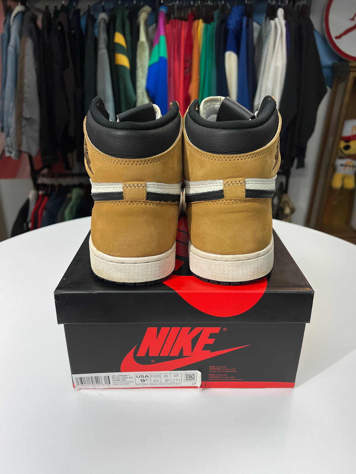 Preowned Jordan 1 Retro High OG Rookie of the Year