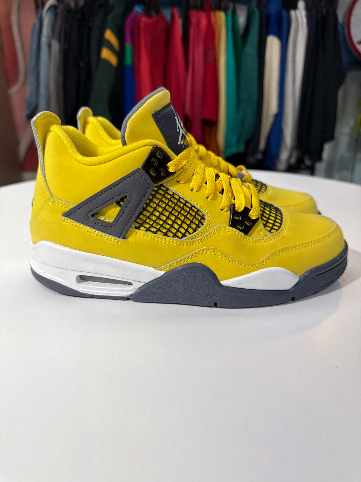 Preowned Jordan 4 Lightning