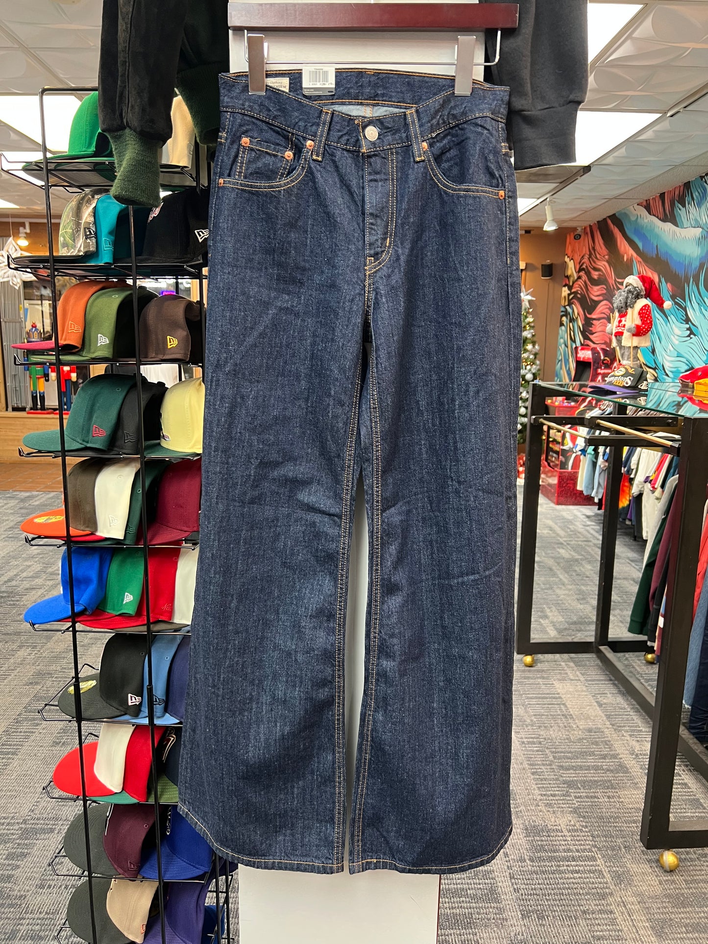 New Levi’s Super Wide Leg