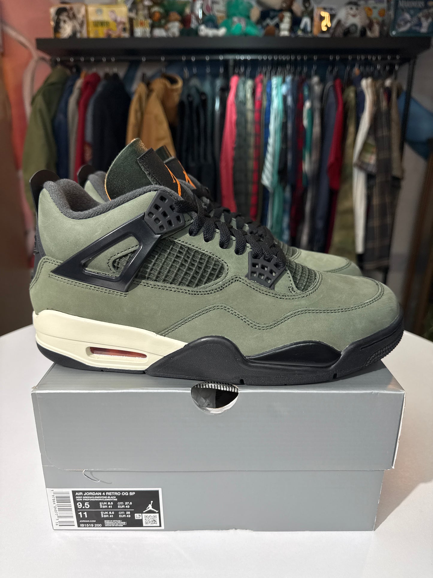 New Jordan 4 Undefeated (2025)