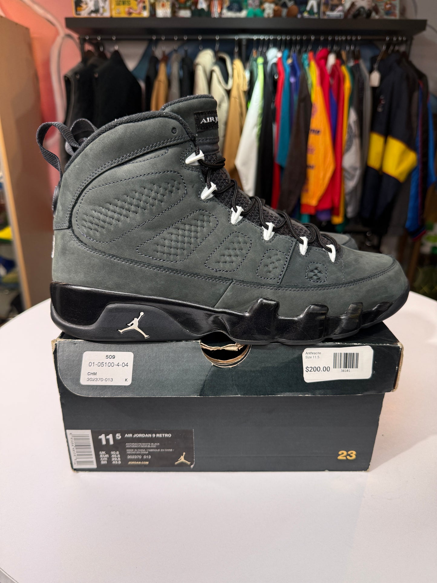 Preowned Jordan 9 Anthracite