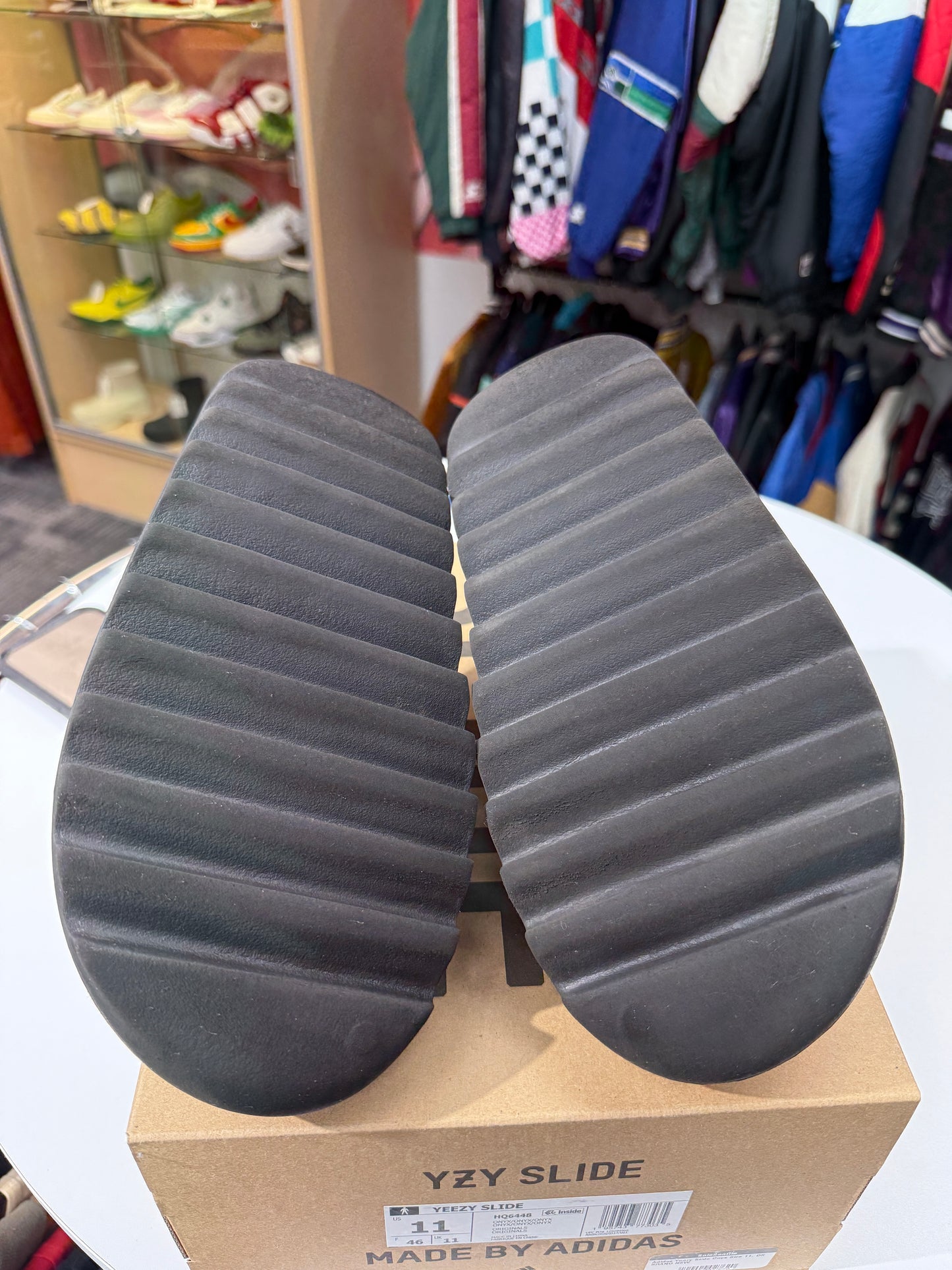 Preowned Onyx Yeezy Slide