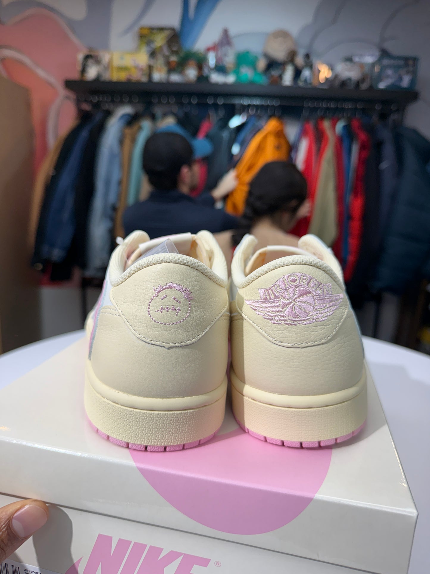 New Shy Pink Travis Scott Jordan 1 Low