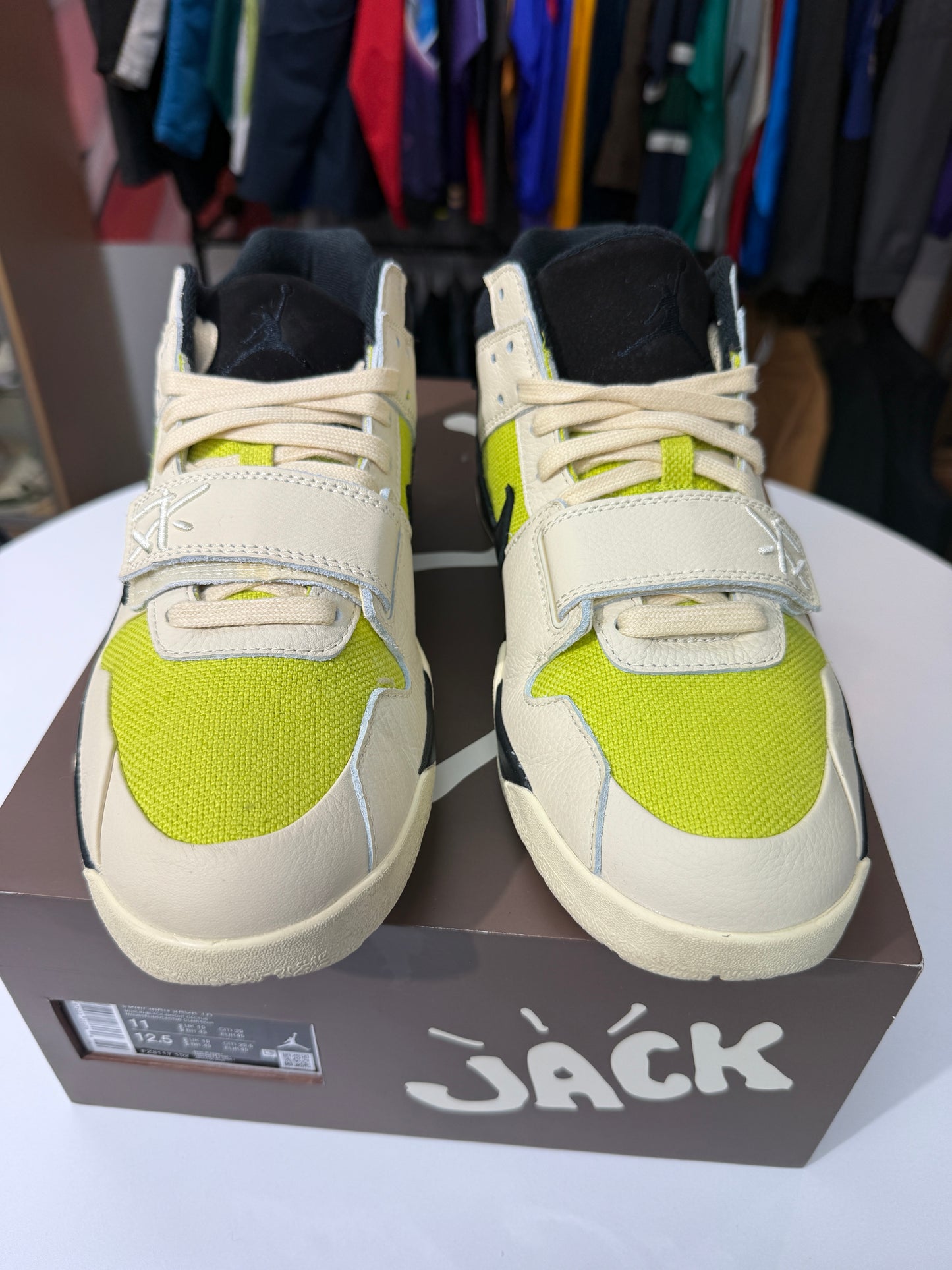 Preowned Bright Cactus Travis Scott Jumpman Jack