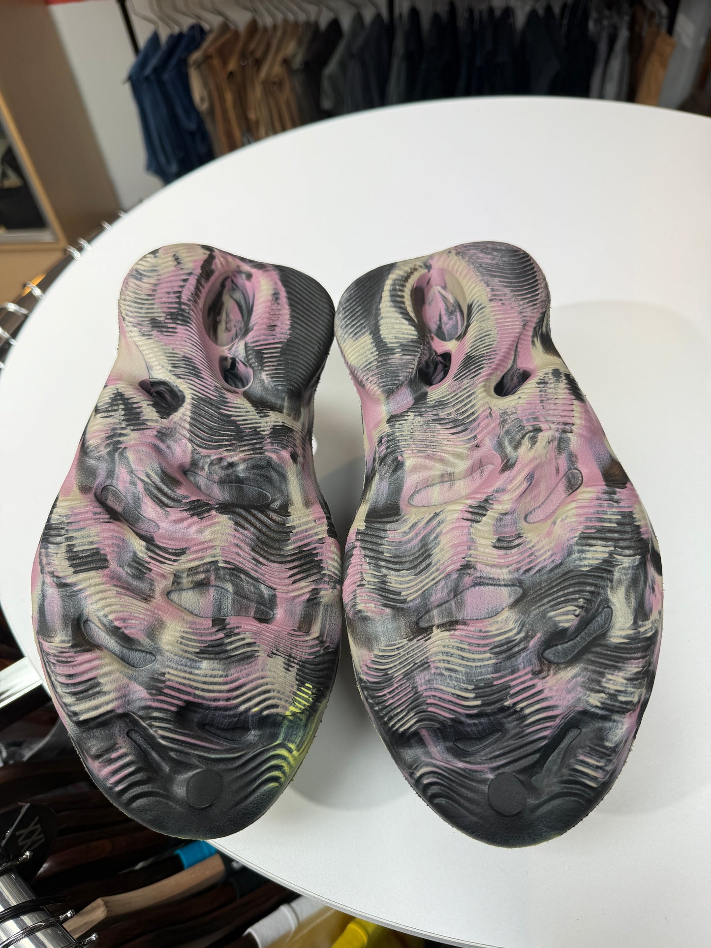 New MX Carbon Yeezy Foam Rnnr