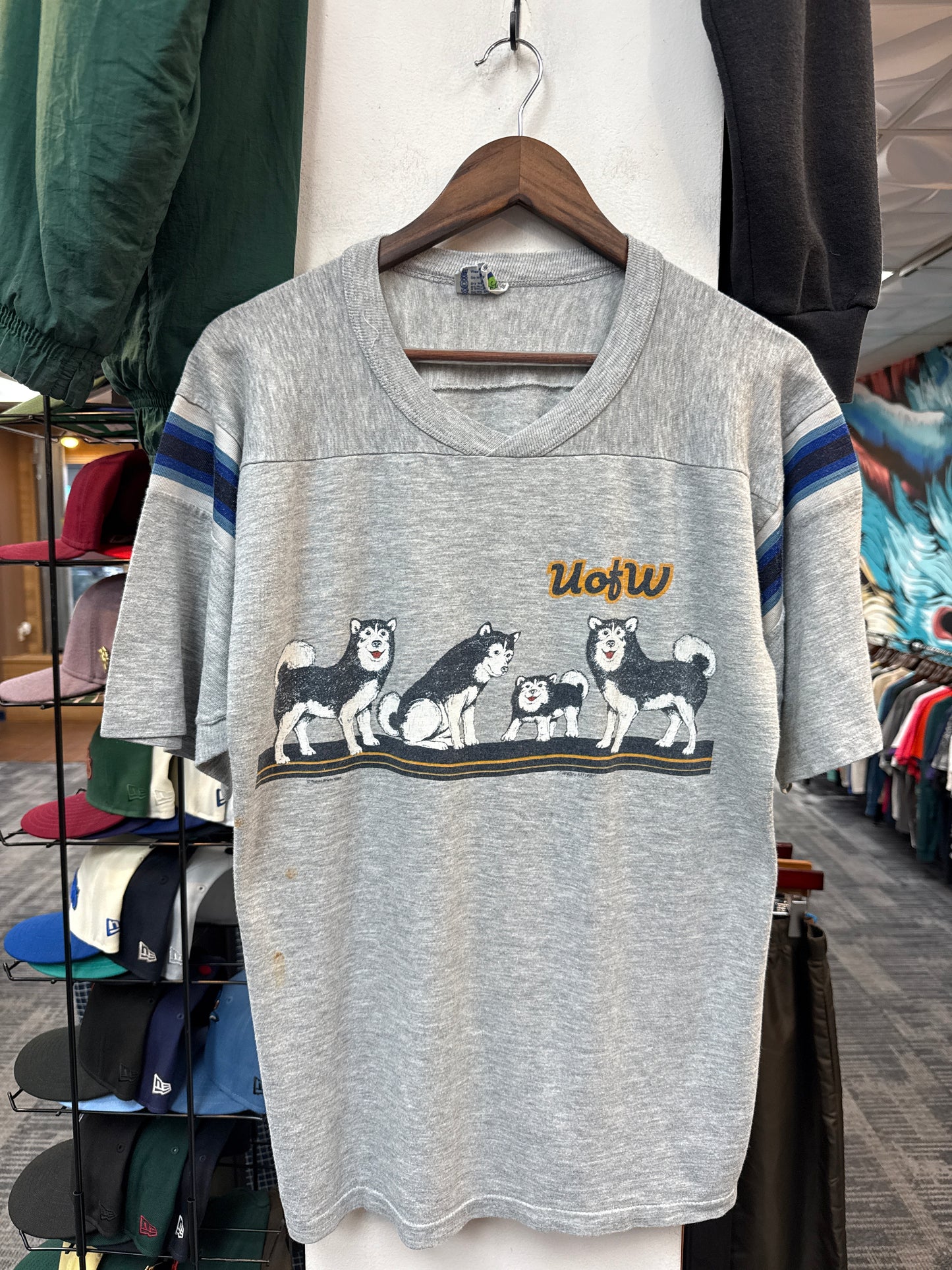 Vintage U Of W Huskies Baseball Tee