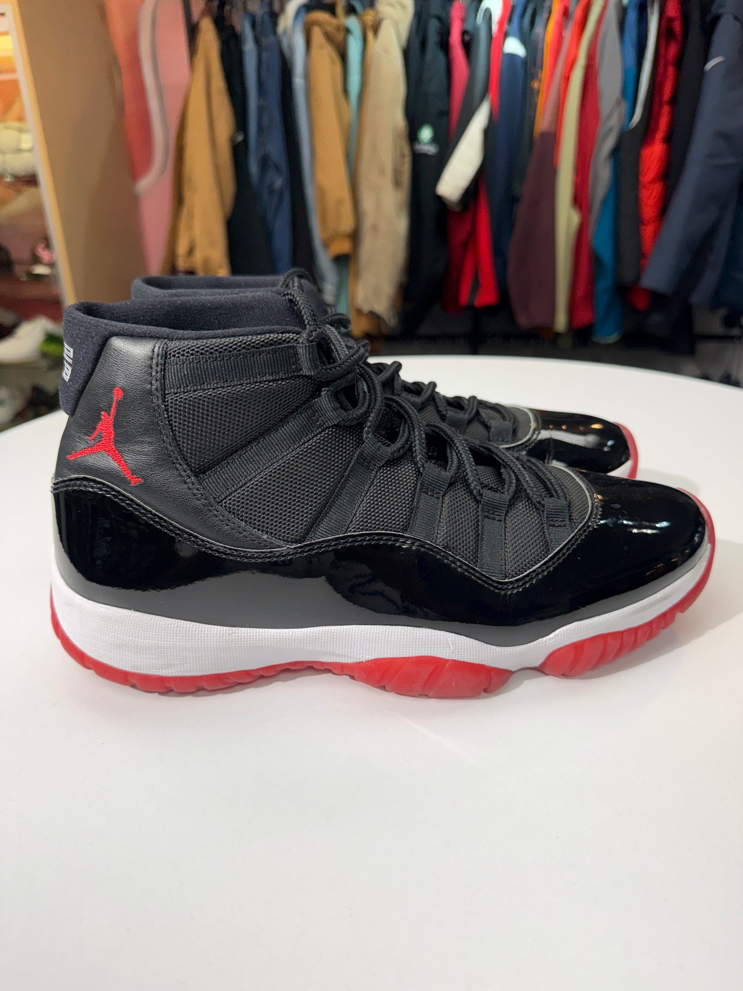 Preowned Bred Jordan 11 (2019)