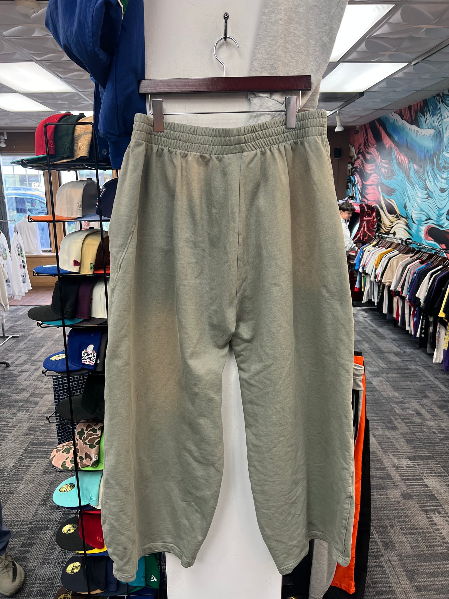 GV Raspberry Hills Olive Sweats