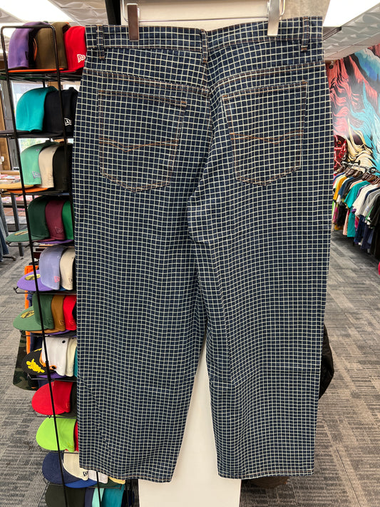 GV Gallery Raspberry Hills Hatch Denim