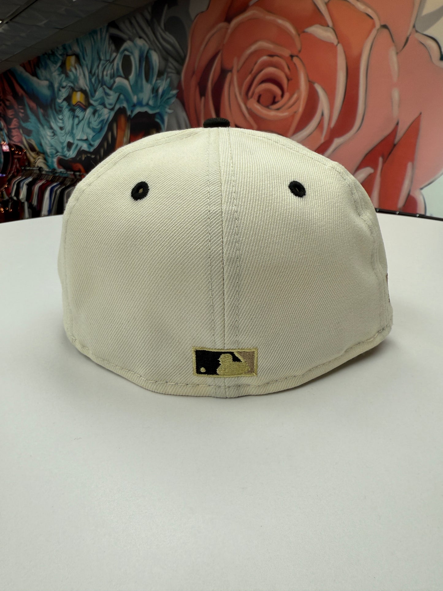 Mariners Cinnabon Fitted