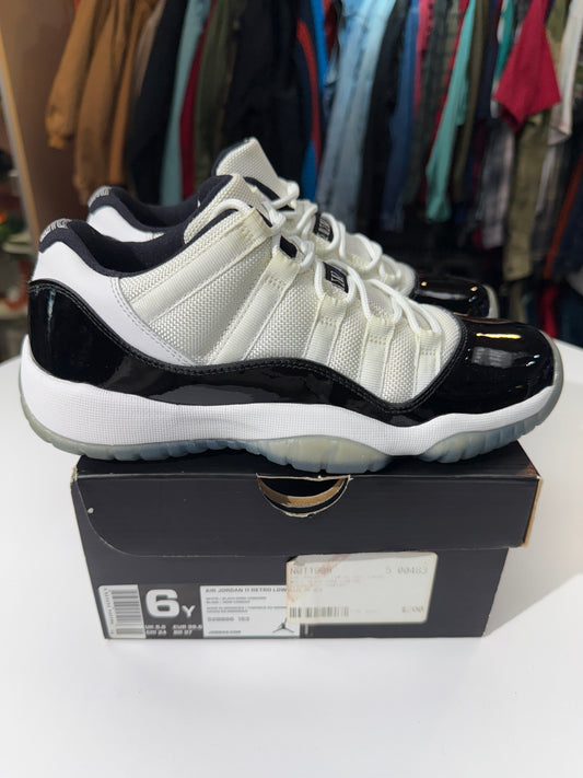 Preowned Concord Jordan 11 Low