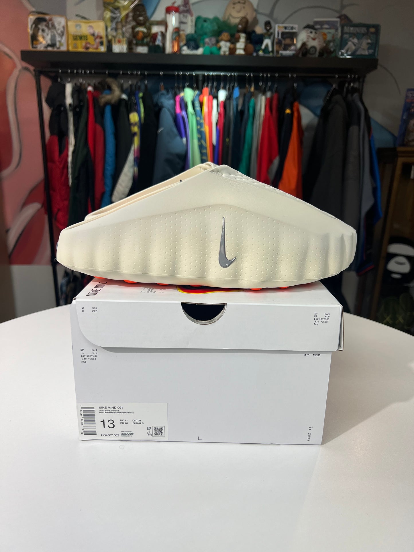 New Nike Mind 001 Slide Light Bone