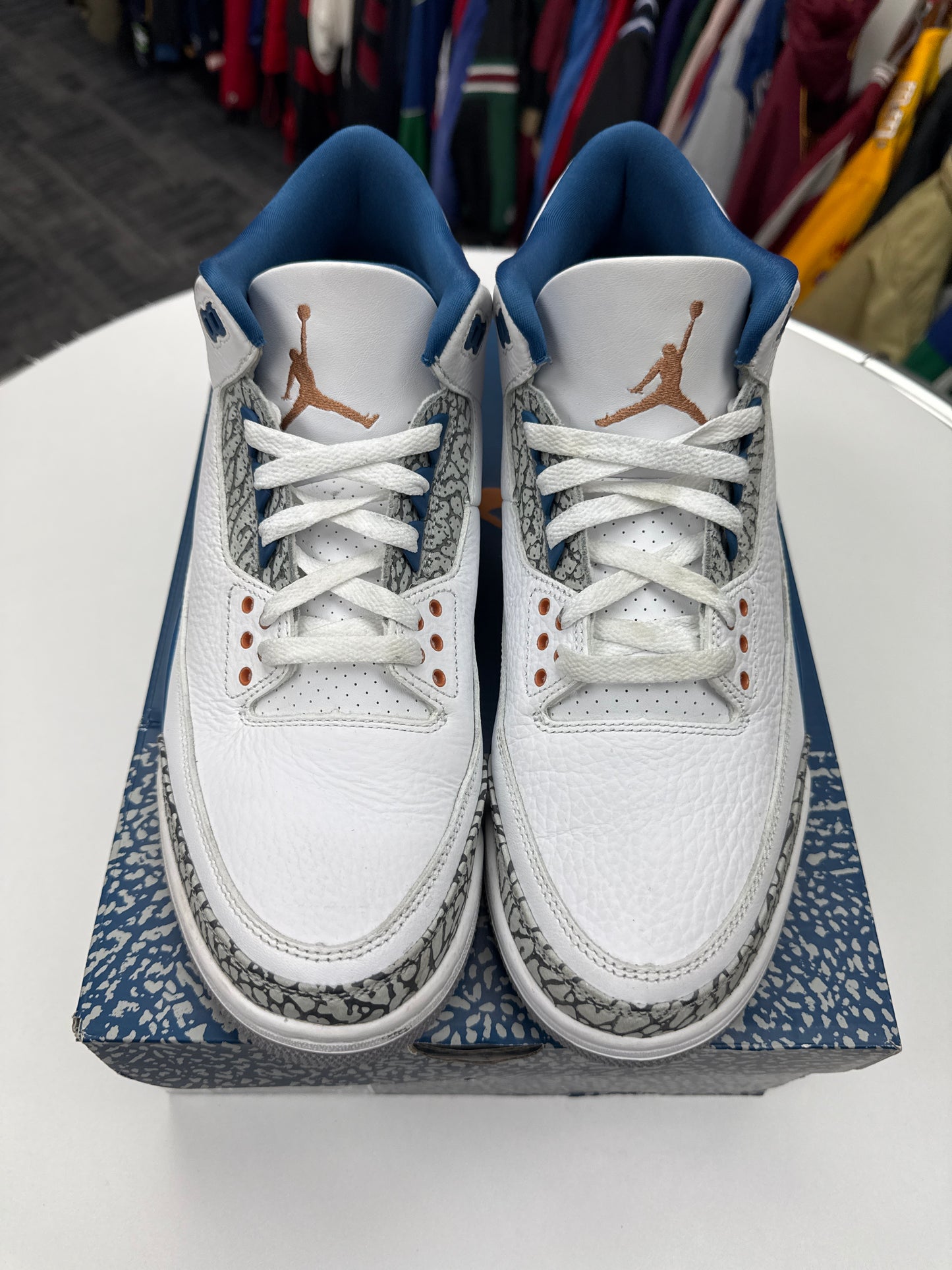 Preowned Jordan 3 Wizards