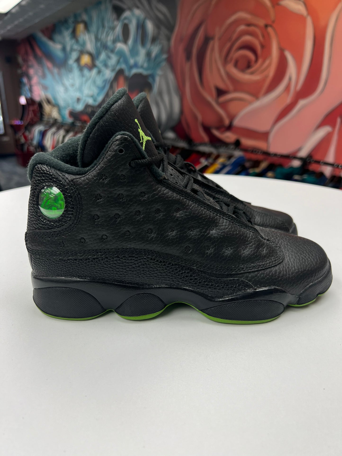 Preowned Altitude Jordan 13