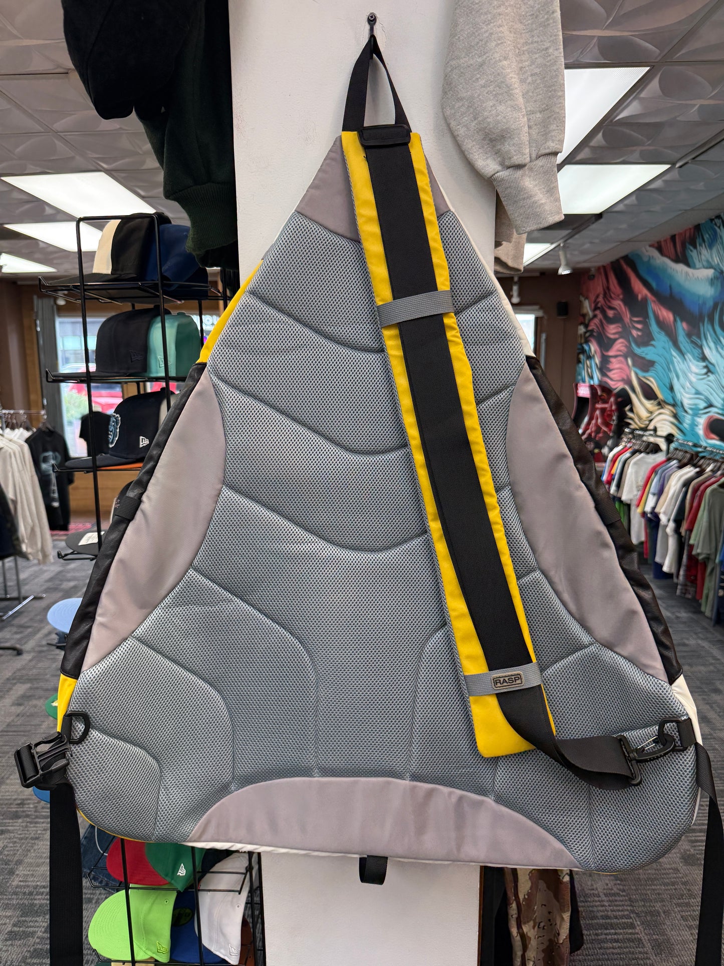 New GV Raspberry Hills Mega Sling Bag