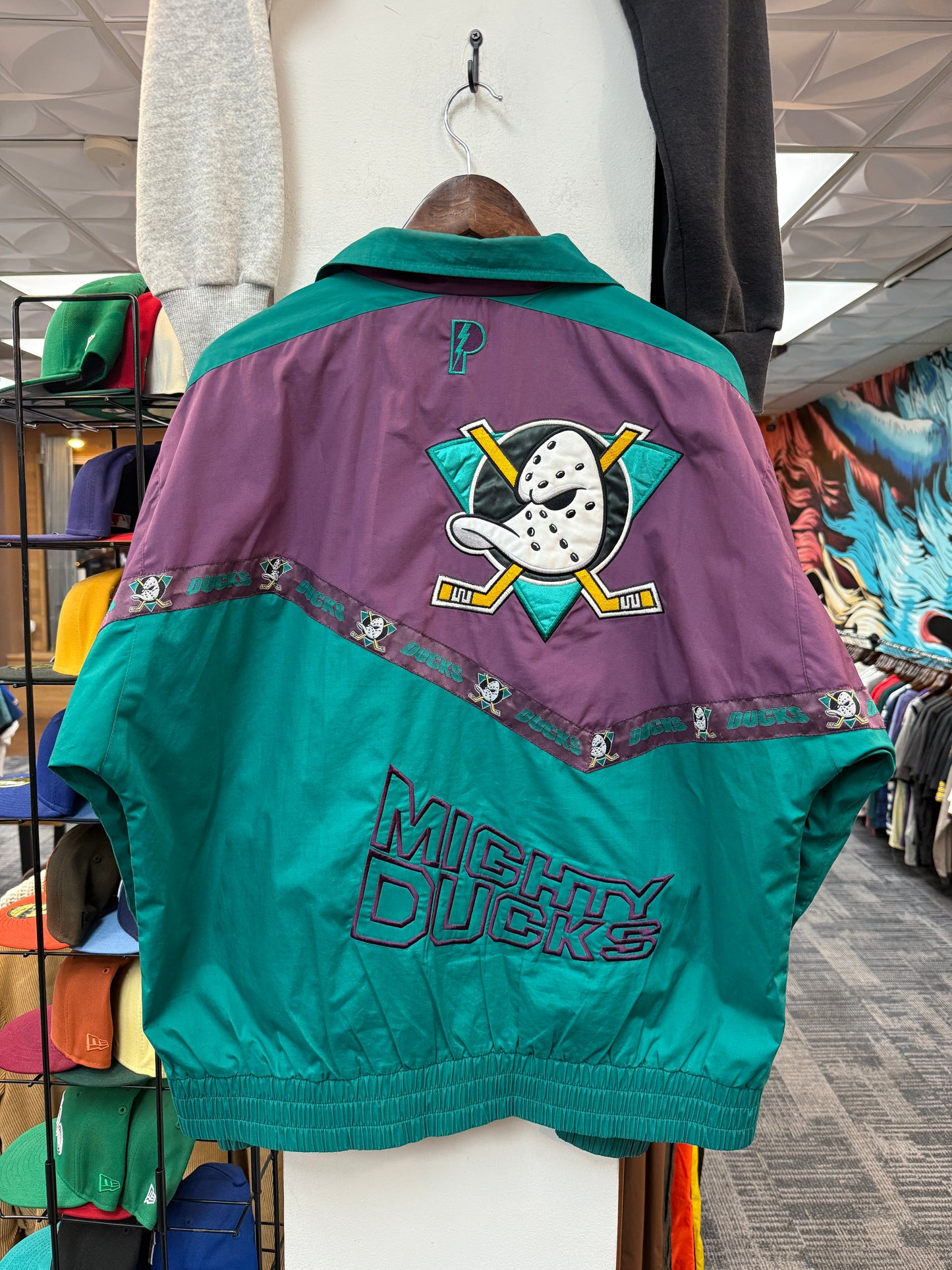 Vintage Mighty Ducks Windbreaker