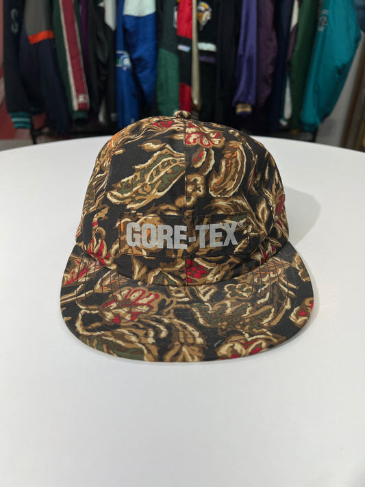 Supreme GORE-TEX 6 Panel Hat Flower