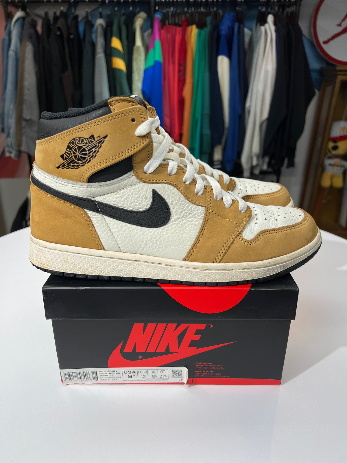 Preowned Jordan 1 Retro High OG Rookie of the Year