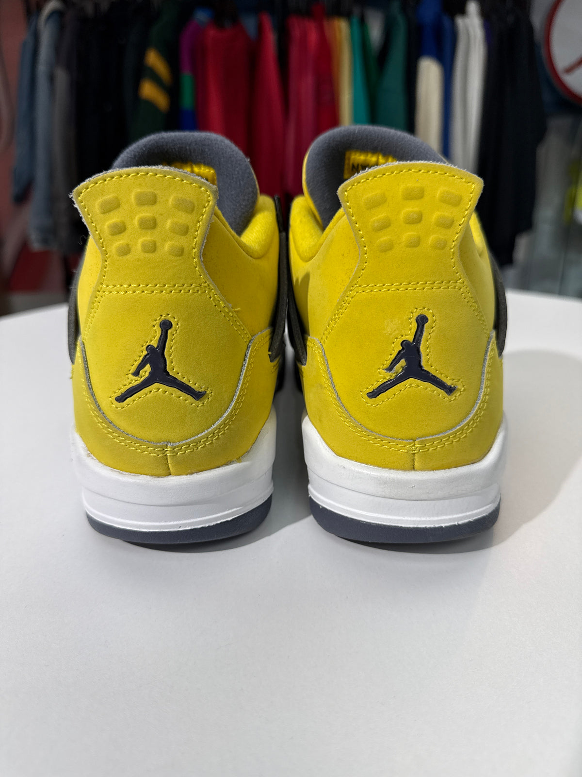 Preowned Jordan 4 Lightning