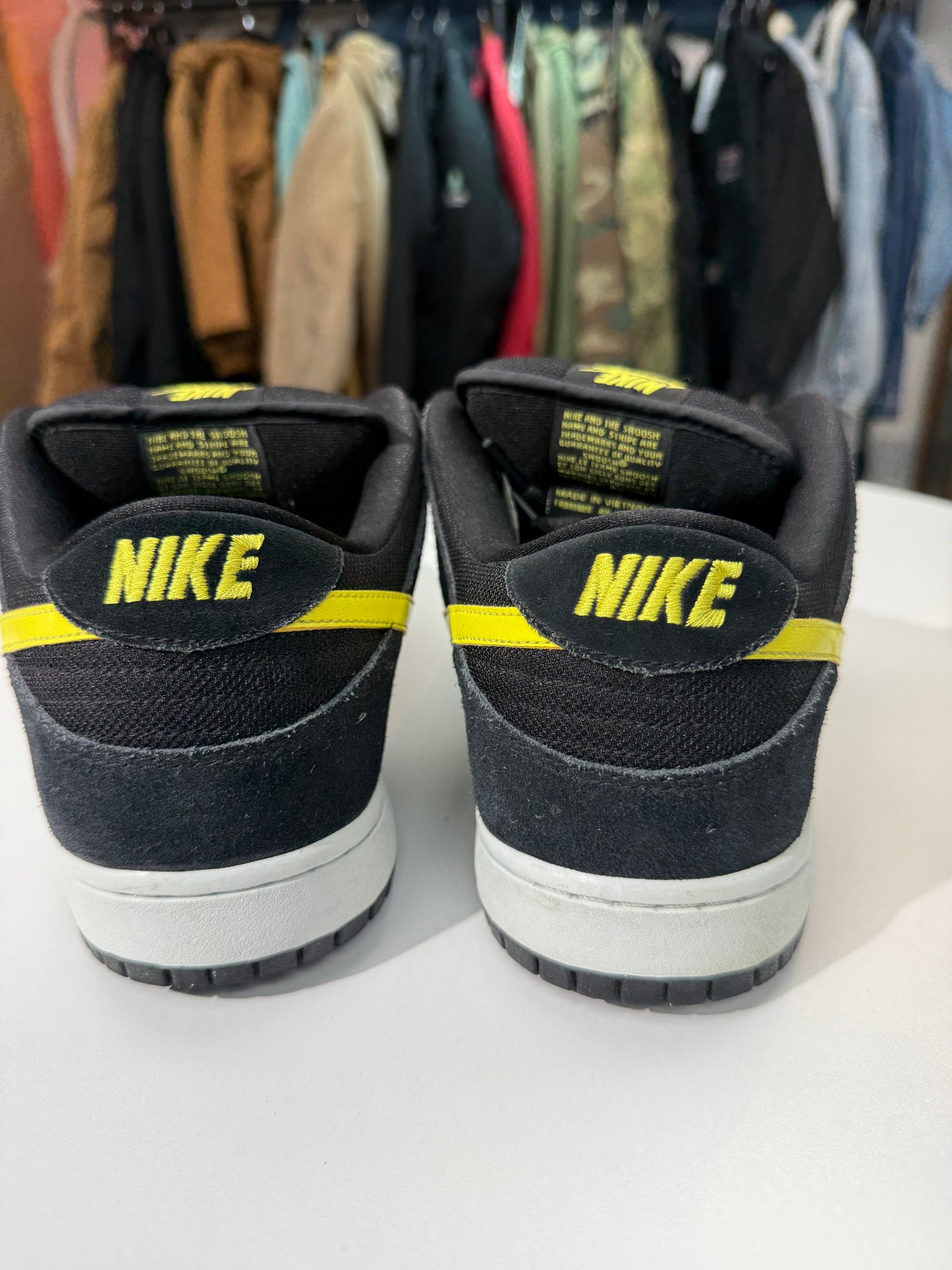 Preowned Nike Dunk SB Butt Head Black Sonic