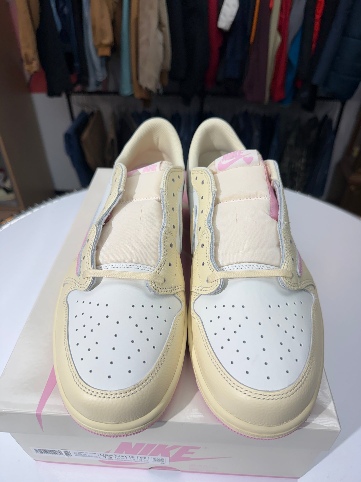 New Shy Pink Travis Scott Jordan 1 Low
