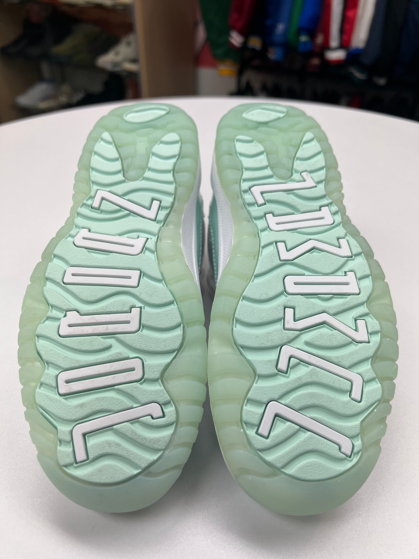 New Jordan 11 Low Igloo