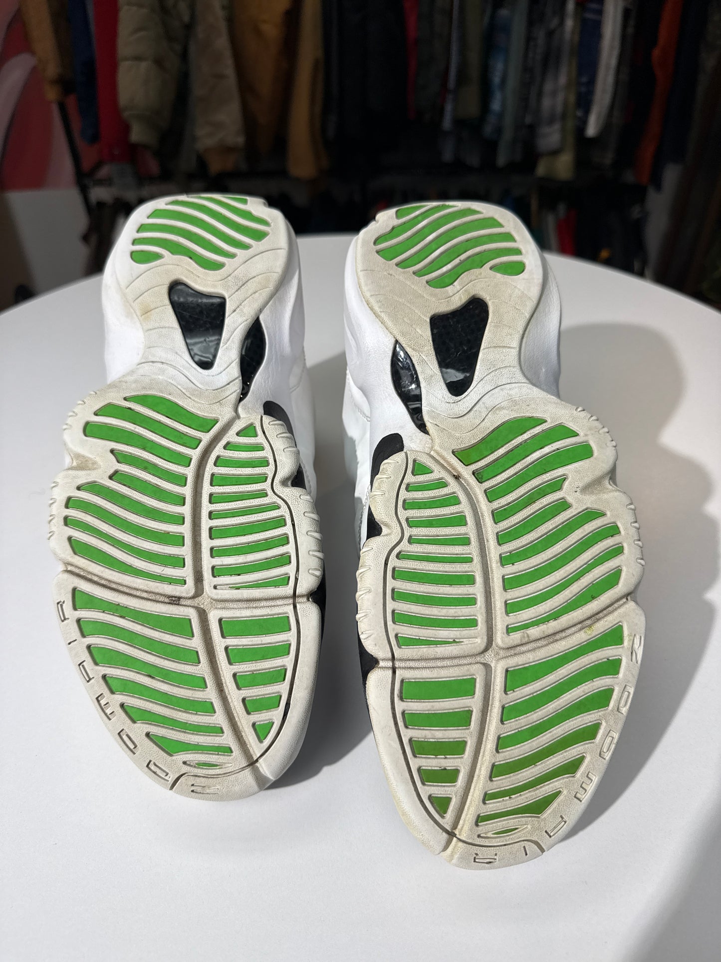 Preowned Nike Air Zoom Flight The Glove SL