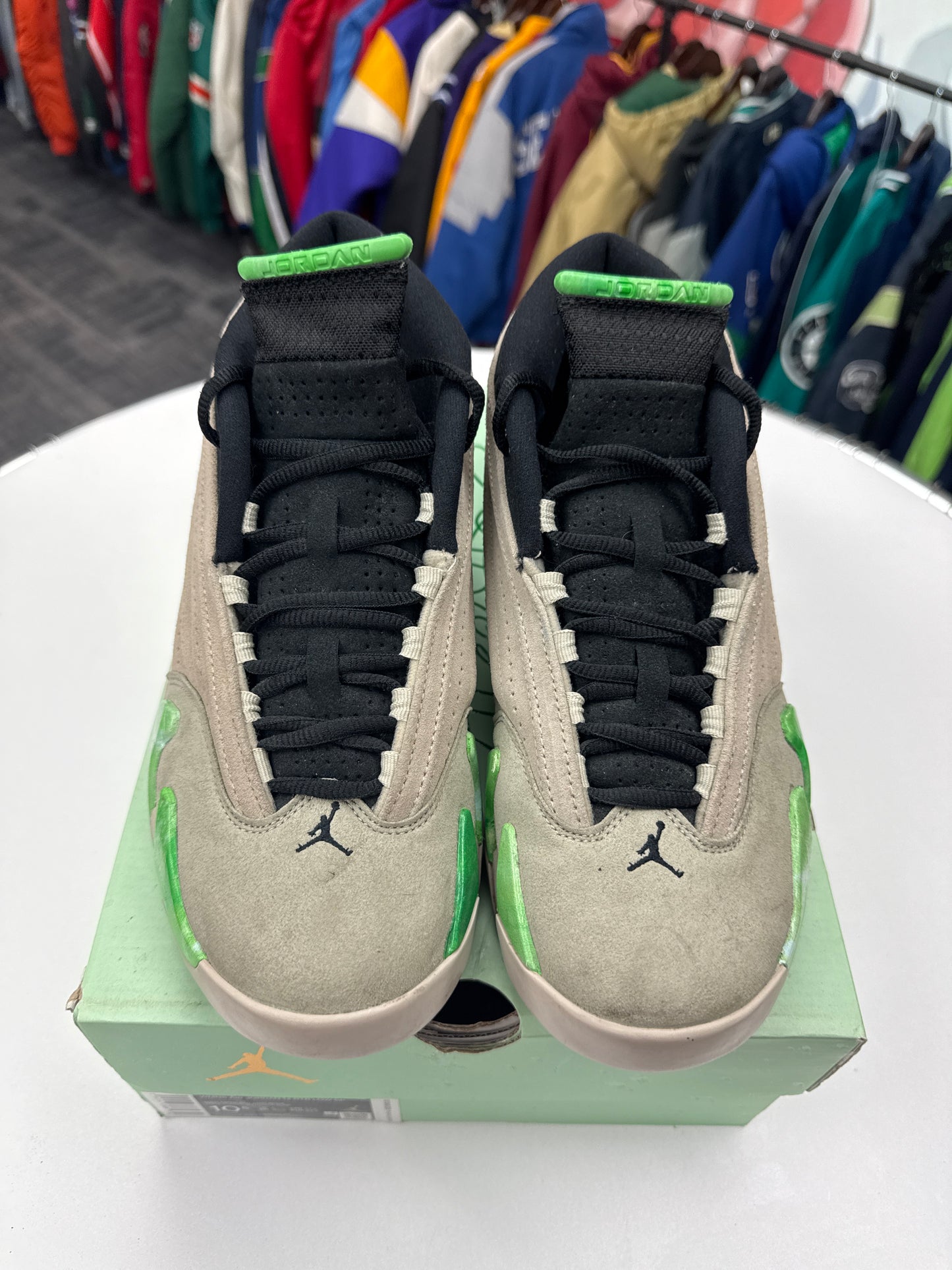 Preowned Jordan 14 Aleali May Fortune