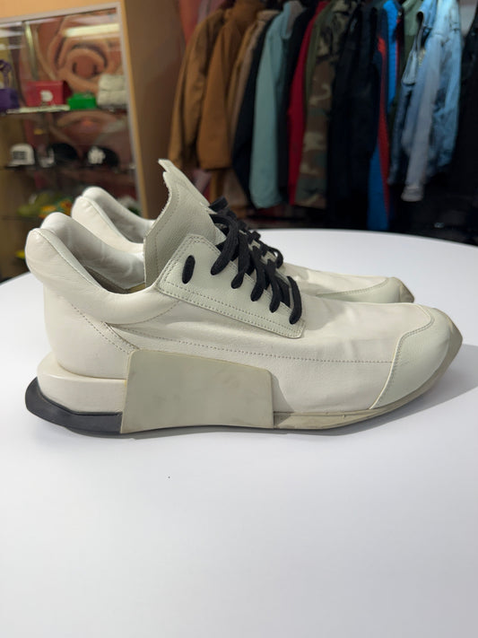 Preowned Rick Owens Milk Level Runner Low Adidas