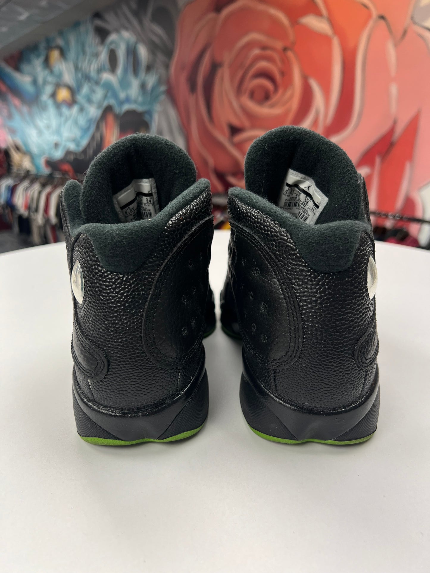 Preowned Altitude Jordan 13
