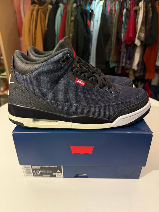 Preowned Indigo Levi’s Jordan 3