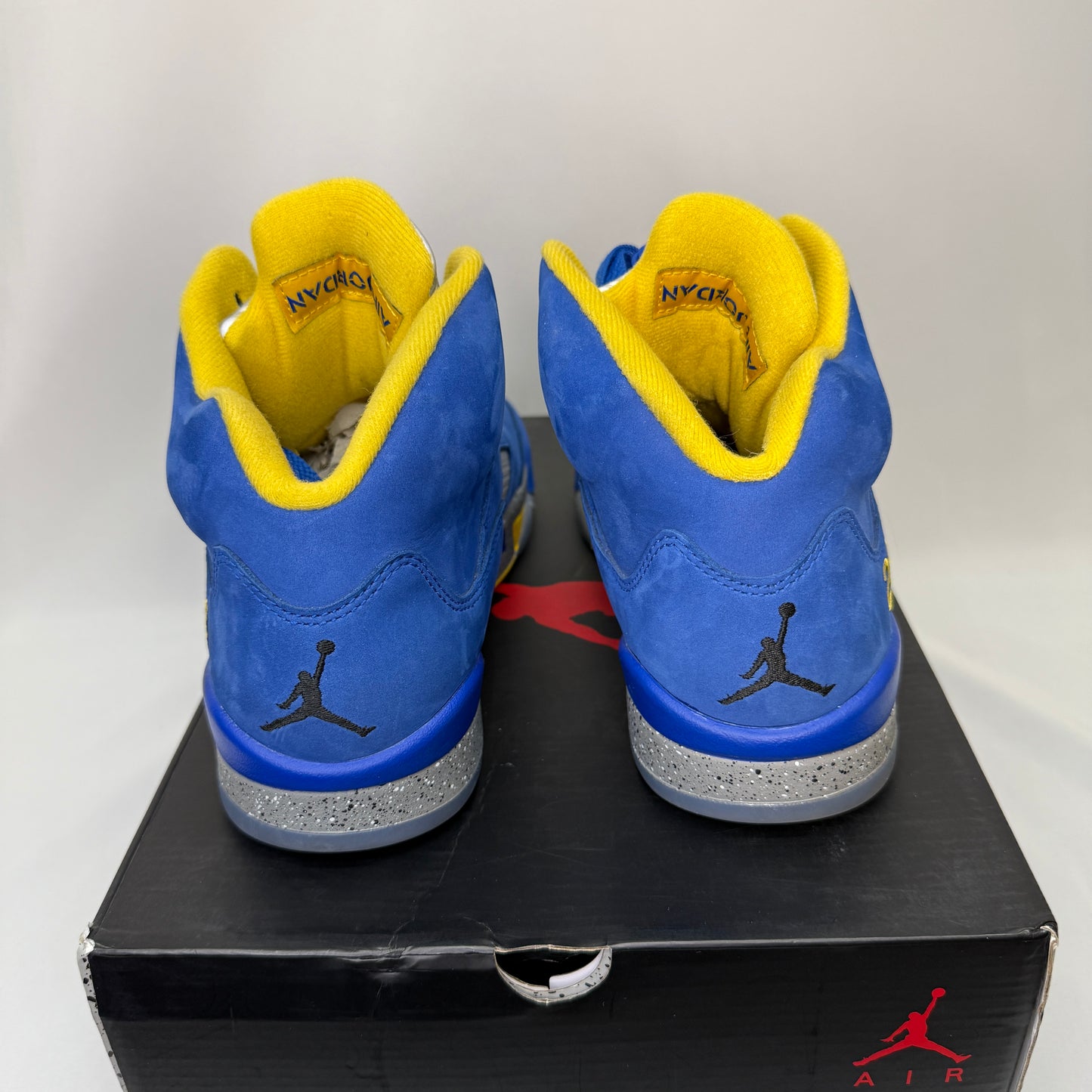 Jordan 5 Laney Royal Preowned