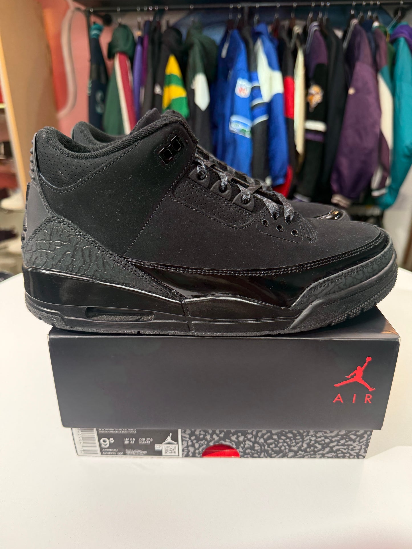 Preowned Black Cat Jordan 3 (2025)