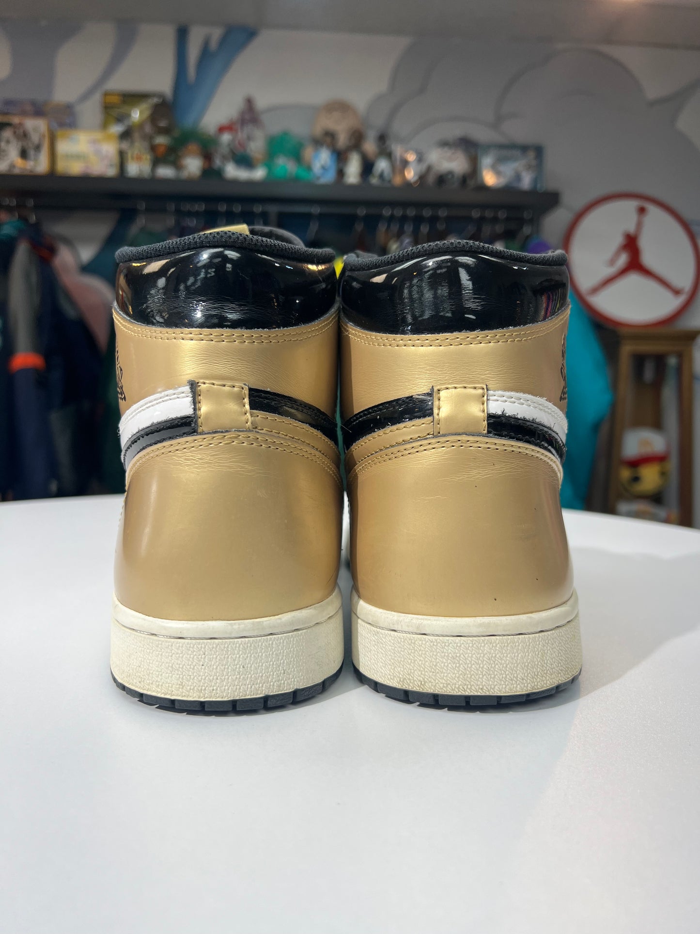 Preowned Jordan 1 Retro High OG NRG Patent Gold Toe
