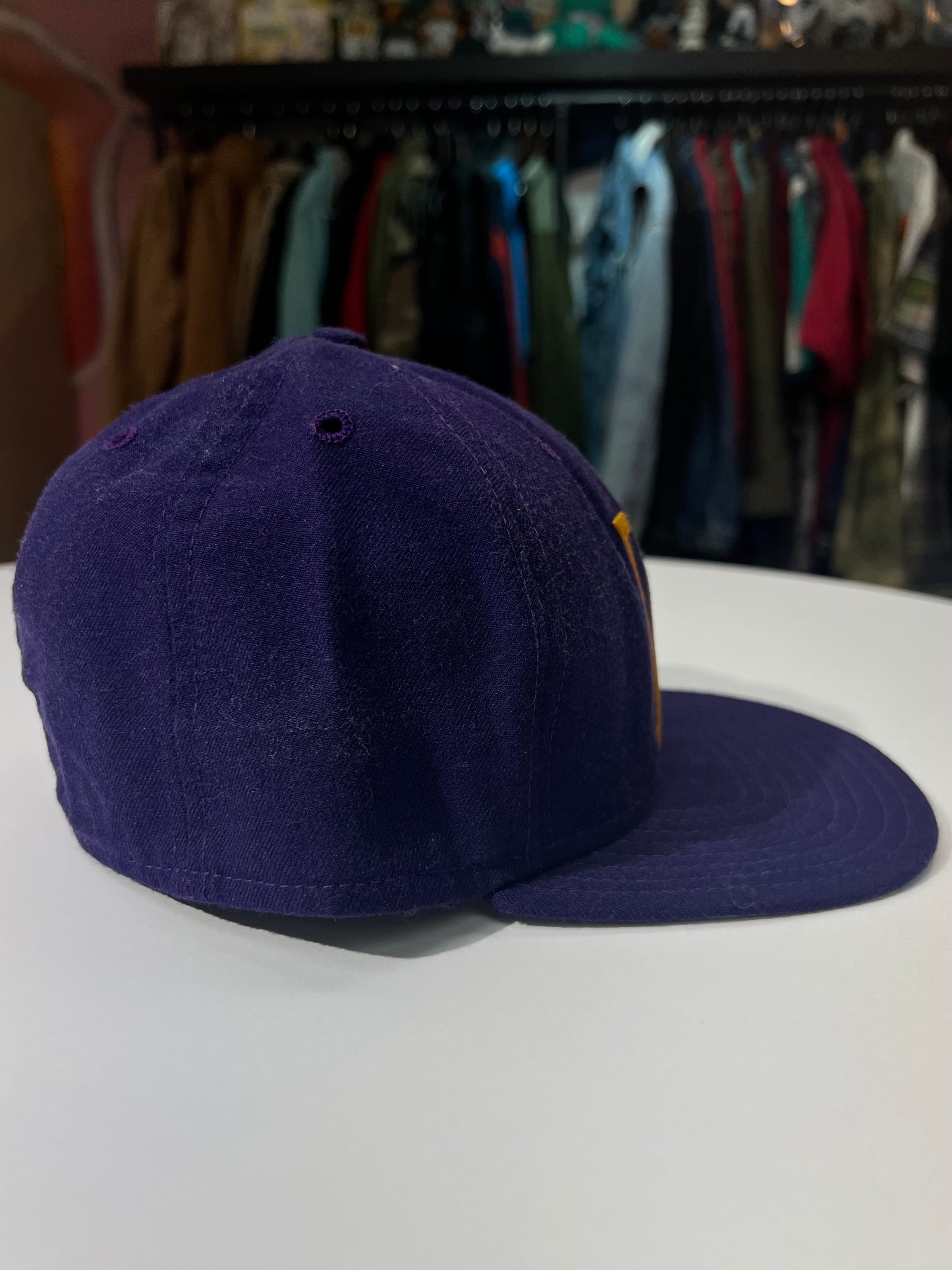 New Era Washington Huskies Fitted Cap