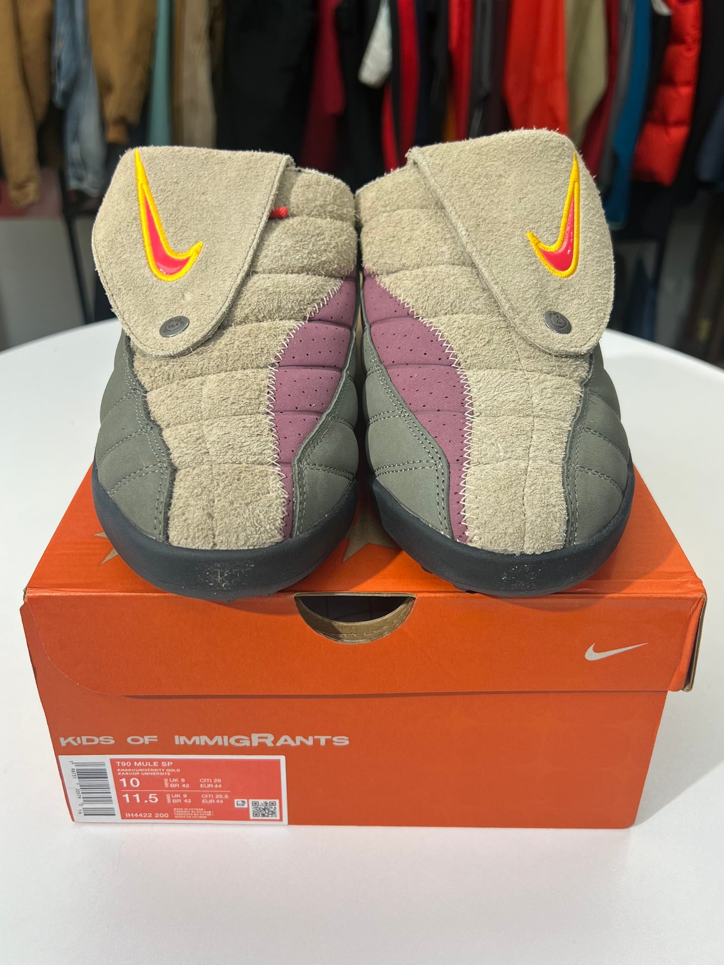 New Nike Kids of Immigrants T90 Mule Khaki University Gold