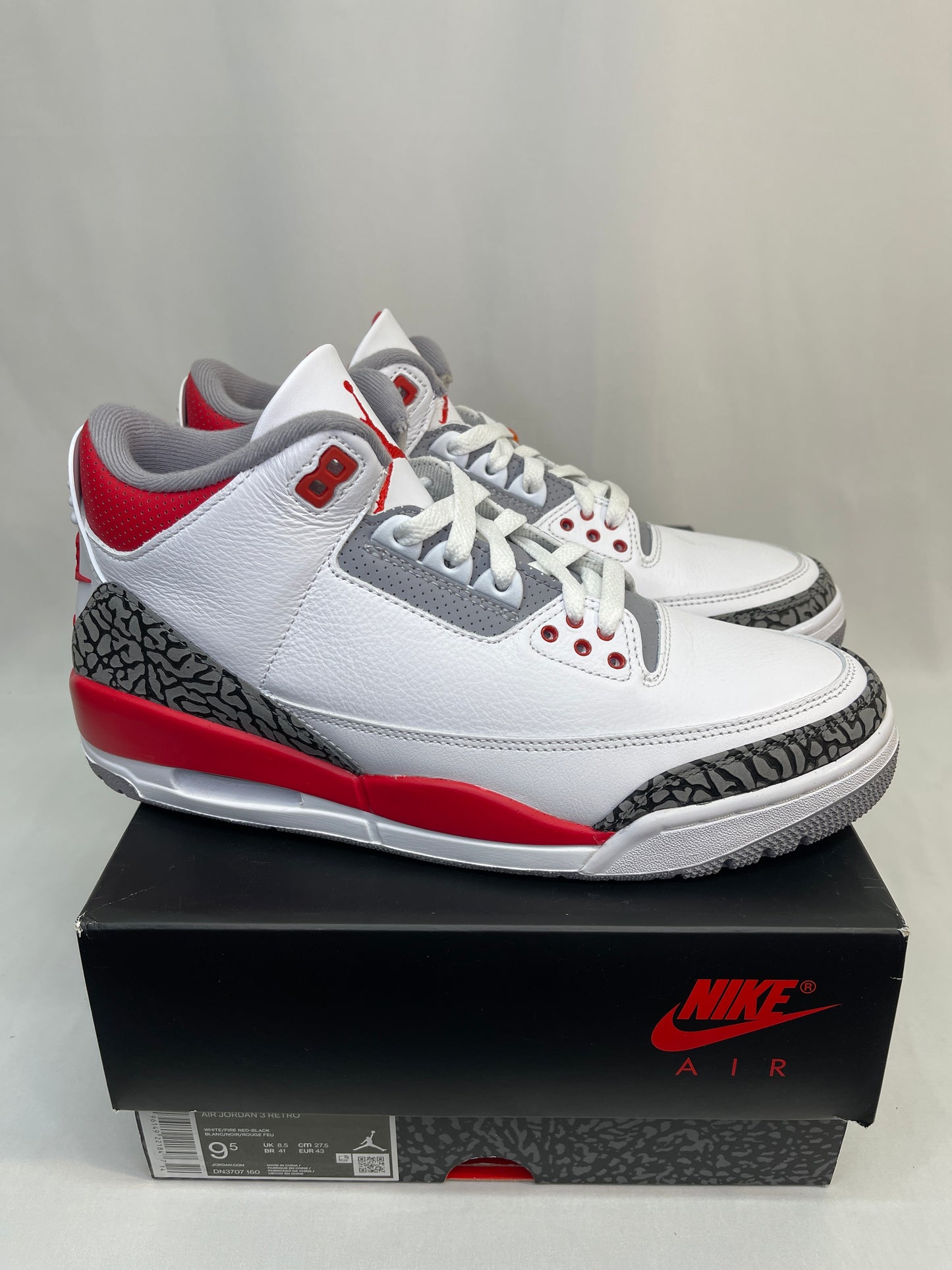 New Jordan 3 Fire Red