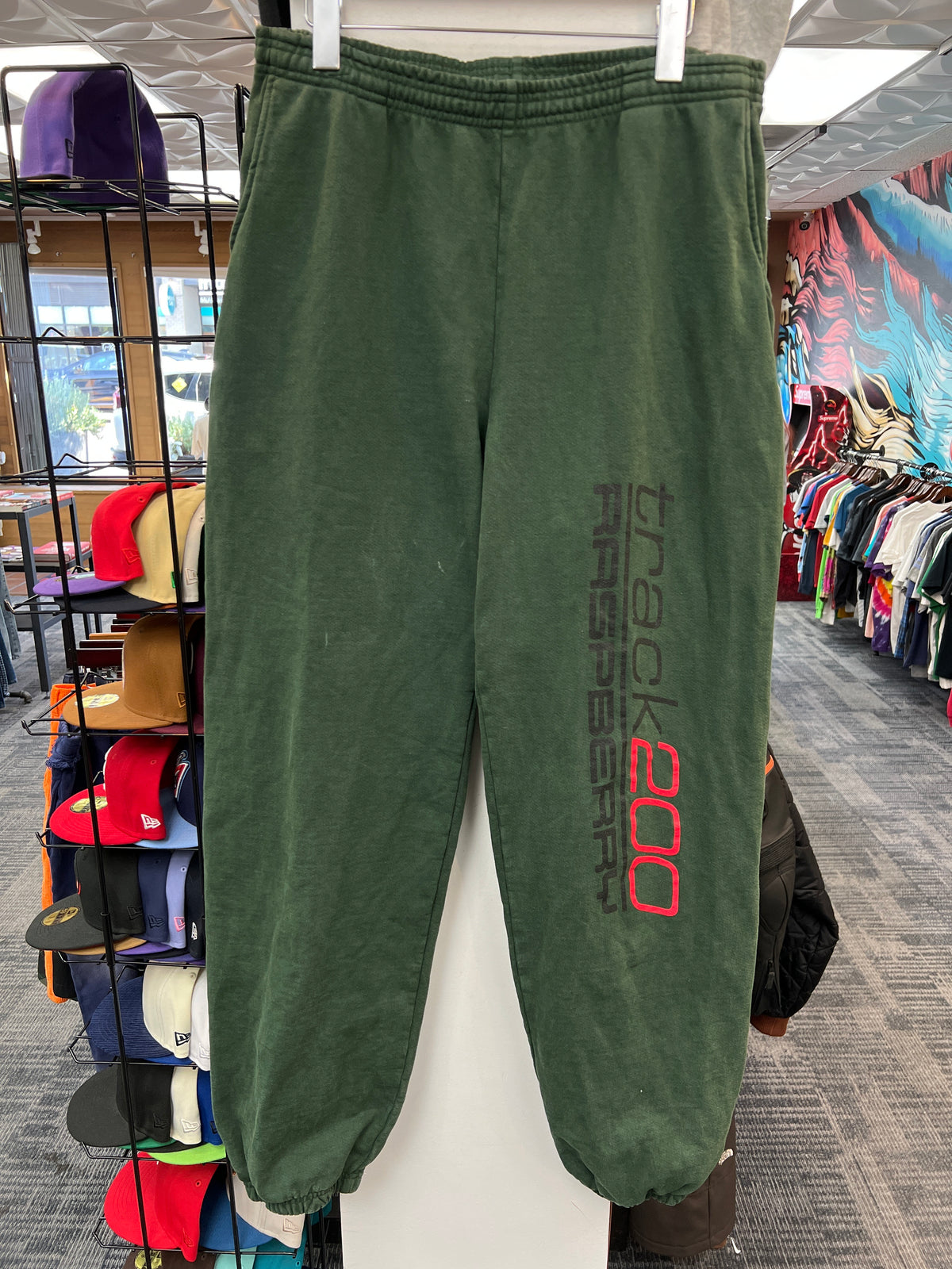 GV Gallery Raspberry Hills Track 200 Sweats