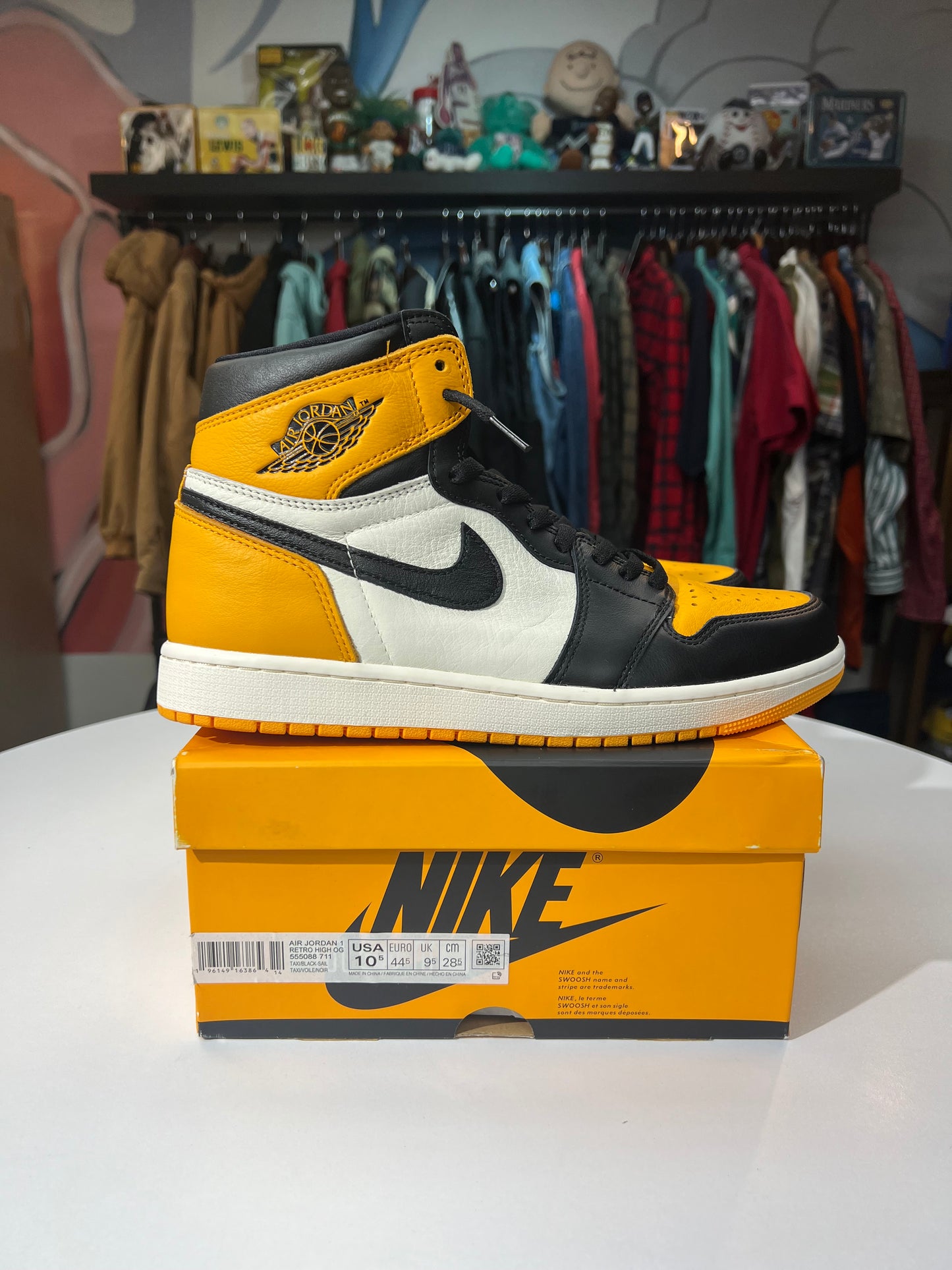 New Jordan 1 High Taxi