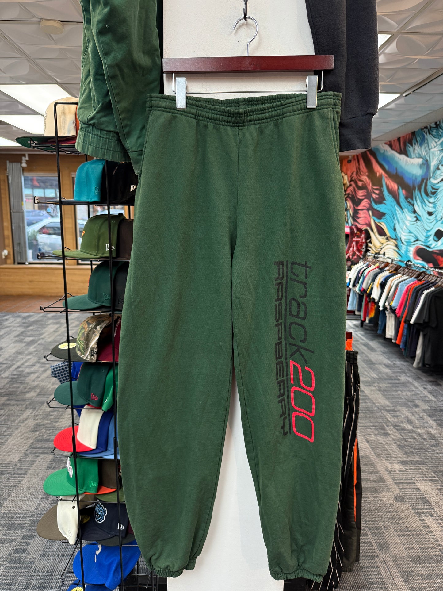 GV Raspberry Track 200 Sweats