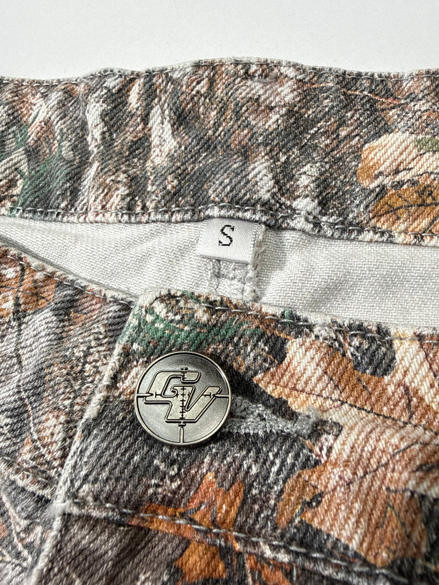 GV Raspberry Hills Tree Camo Cargo Pants