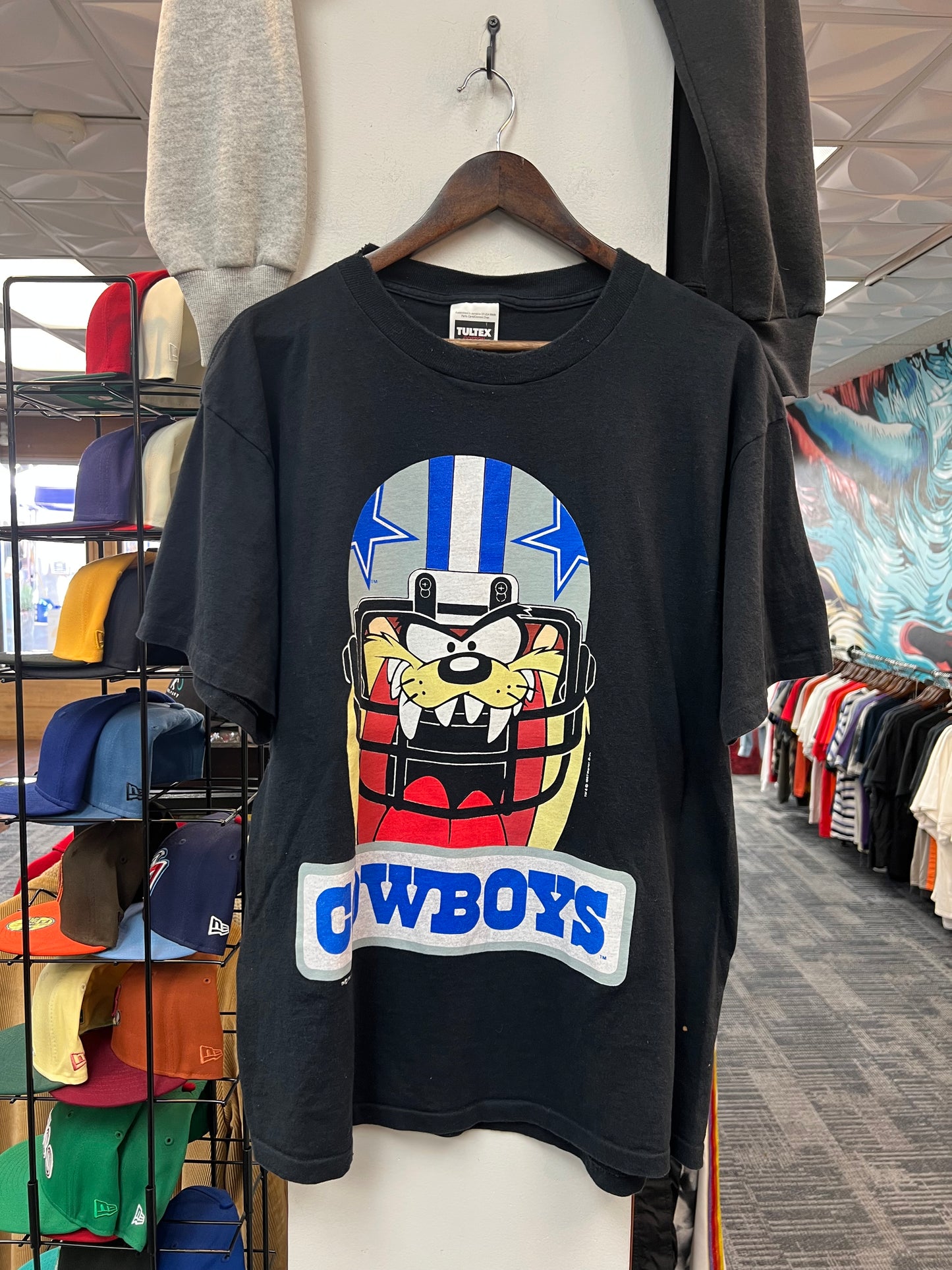 Vintage 1993 Cowboys Looney Tunes Tee