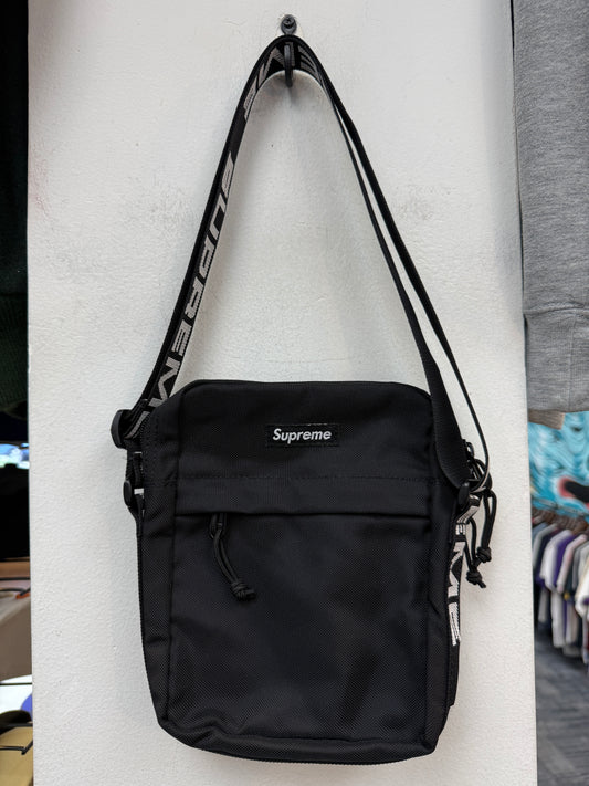 Supreme Shoulder Bag (SS18)