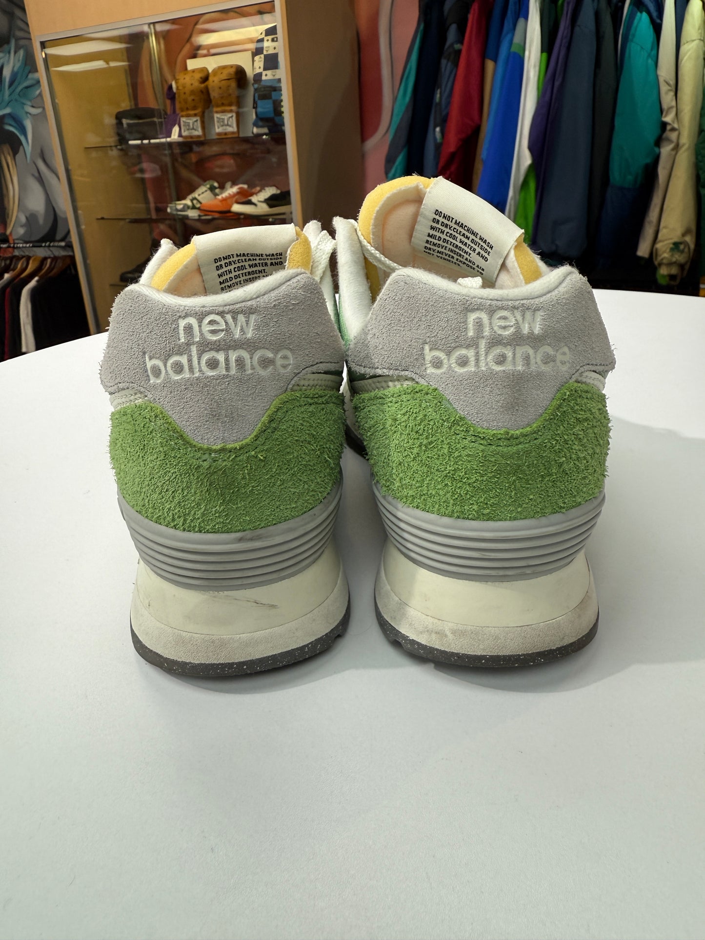Preowned Chive New Balance 574