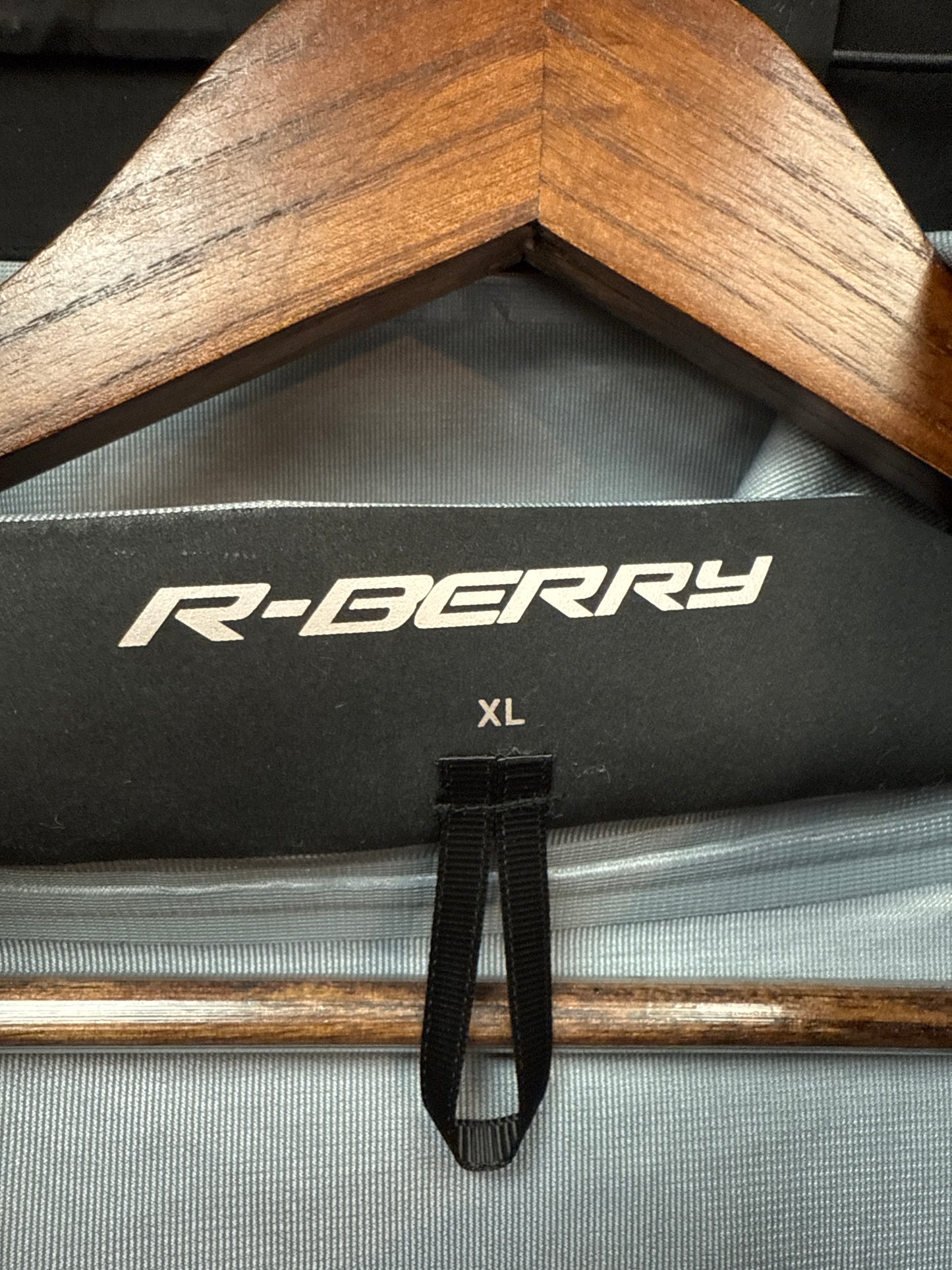 GV Raspberry Hills Casamigos Rain Jacket