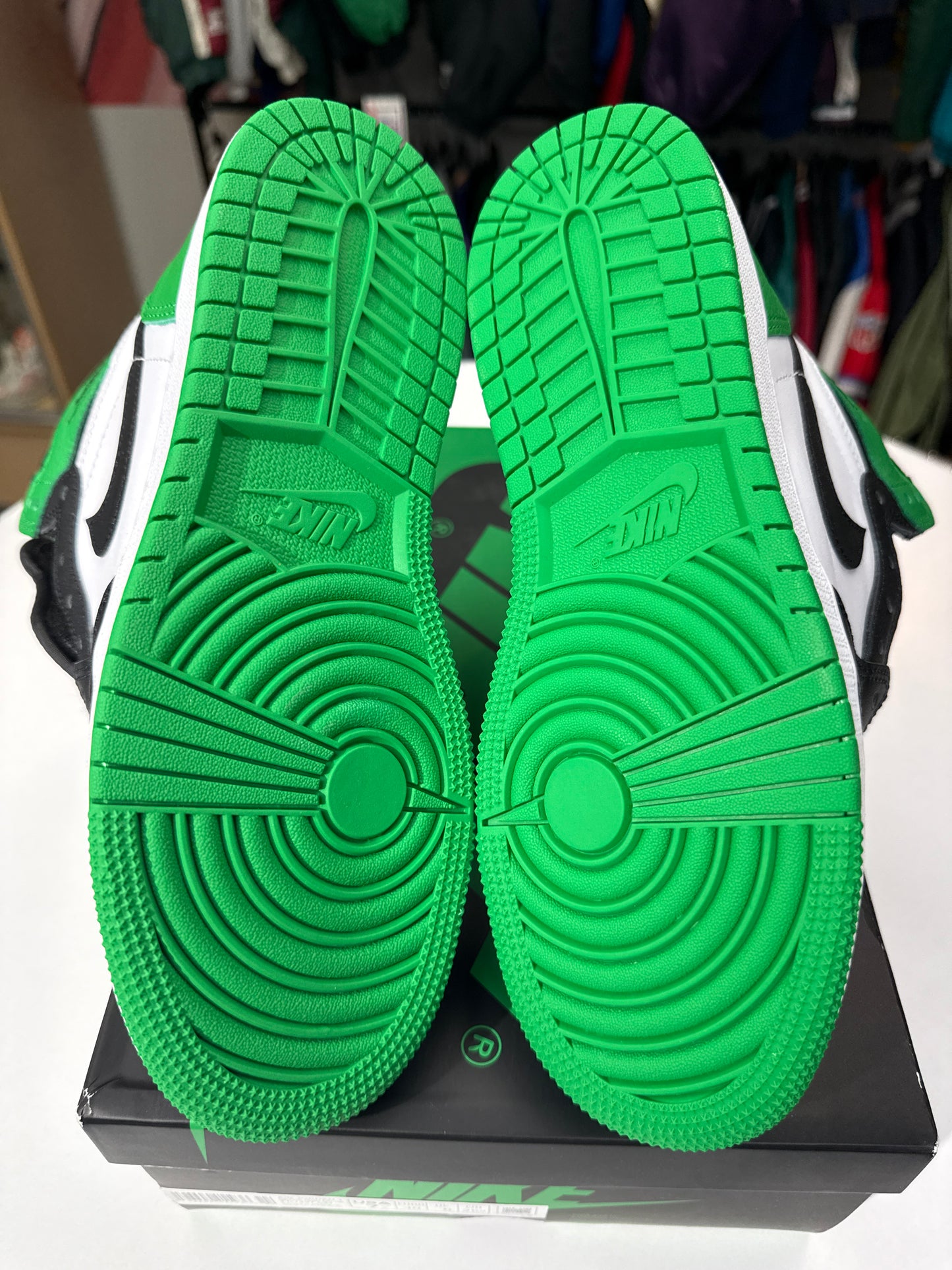 New Jordan 1 Lucky Green